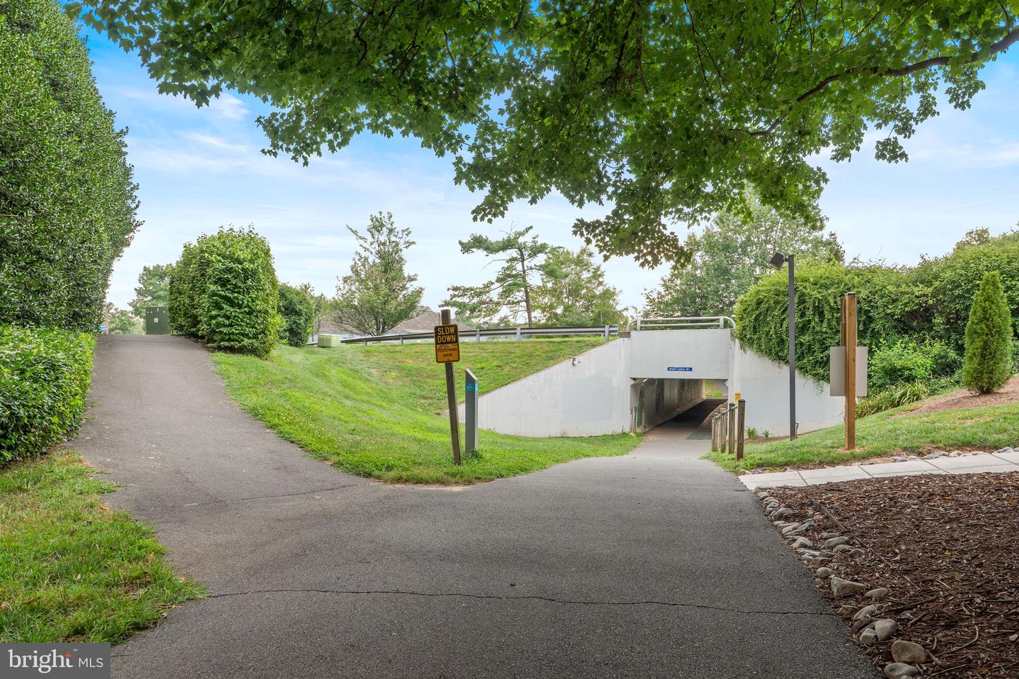 1951 SAGEWOOD LN #315, RESTON, Virginia 20191, 2 Bedrooms Bedrooms, ,2 BathroomsBathrooms,Residential,For sale,1951 SAGEWOOD LN #315,VAFX2260284 MLS # VAFX2260284