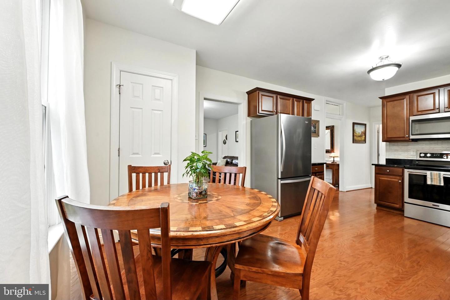 11066 GREENWOOD RD, GLEN ALLEN, Virginia 23059, 4 Bedrooms Bedrooms, 8 Rooms Rooms,3 BathroomsBathrooms,Residential,For sale,11066 GREENWOOD RD,VAHN2001022 MLS # VAHN2001022