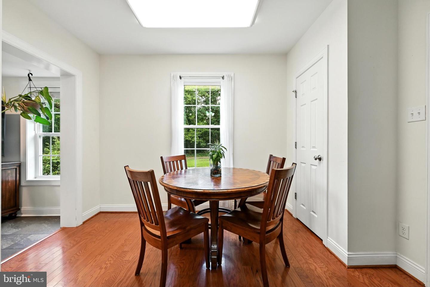 11066 GREENWOOD RD, GLEN ALLEN, Virginia 23059, 4 Bedrooms Bedrooms, 8 Rooms Rooms,3 BathroomsBathrooms,Residential,For sale,11066 GREENWOOD RD,VAHN2001022 MLS # VAHN2001022