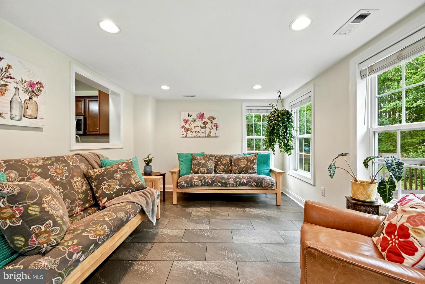 11066 GREENWOOD RD, GLEN ALLEN, Virginia 23059, 4 Bedrooms Bedrooms, 8 Rooms Rooms,3 BathroomsBathrooms,Residential,For sale,11066 GREENWOOD RD,VAHN2001022 MLS # VAHN2001022