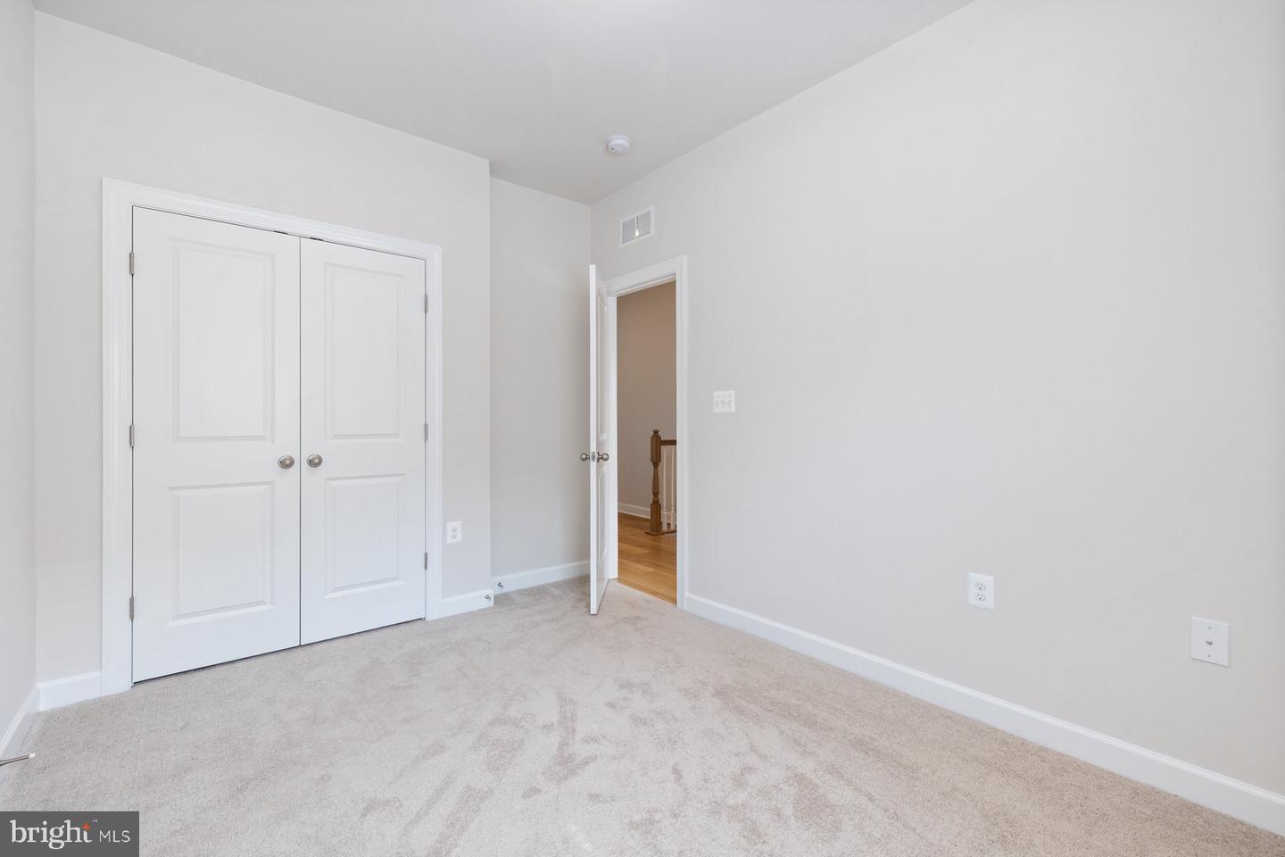 7275 NITTANY LN, ALEXANDRIA, Virginia 22306, 4 Bedrooms Bedrooms, ,3 BathroomsBathrooms,Residential,For sale,7275 NITTANY LN,VAFX2260286 MLS # VAFX2260286