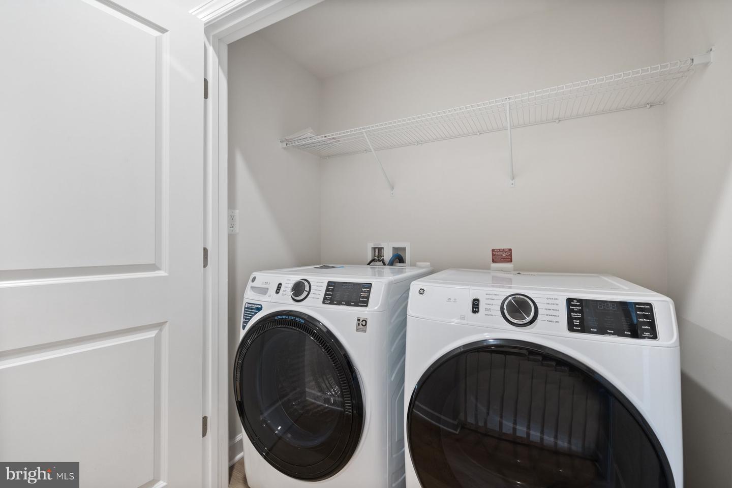 7275 NITTANY LN, ALEXANDRIA, Virginia 22306, 4 Bedrooms Bedrooms, ,3 BathroomsBathrooms,Residential,For sale,7275 NITTANY LN,VAFX2260286 MLS # VAFX2260286