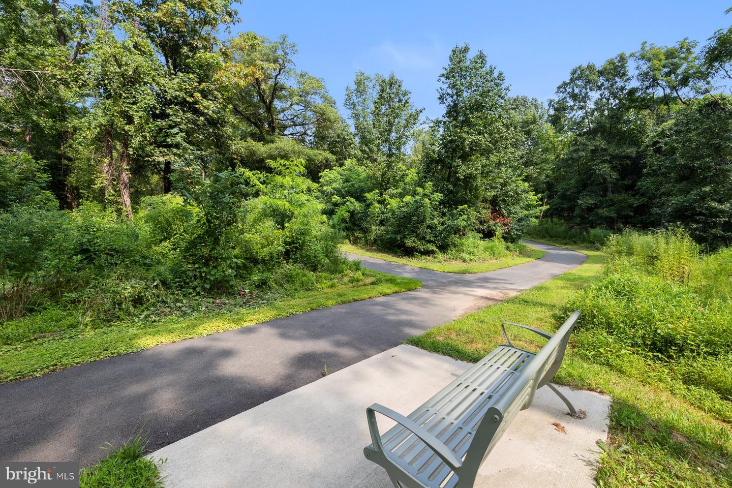 7275 NITTANY LN, ALEXANDRIA, Virginia 22306, 4 Bedrooms Bedrooms, ,3 BathroomsBathrooms,Residential,For sale,7275 NITTANY LN,VAFX2260286 MLS # VAFX2260286