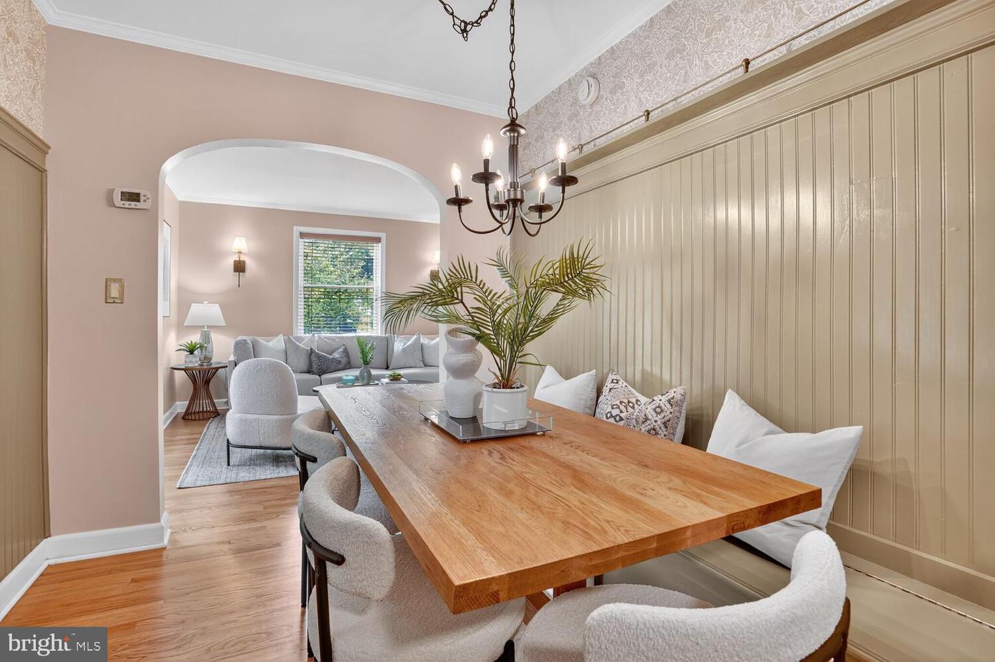 6423 14TH ST, ALEXANDRIA, Virginia 22307, 3 Bedrooms Bedrooms, ,1 BathroomBathrooms,Residential,For sale,6423 14TH ST,VAFX2260388 MLS # VAFX2260388