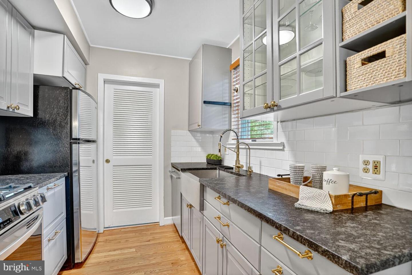 6423 14TH ST, ALEXANDRIA, Virginia 22307, 3 Bedrooms Bedrooms, ,1 BathroomBathrooms,Residential,For sale,6423 14TH ST,VAFX2260388 MLS # VAFX2260388