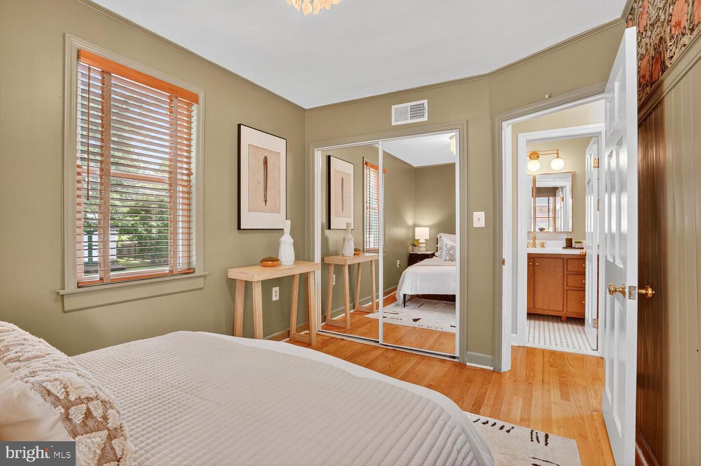 6423 14TH ST, ALEXANDRIA, Virginia 22307, 3 Bedrooms Bedrooms, ,1 BathroomBathrooms,Residential,For sale,6423 14TH ST,VAFX2260388 MLS # VAFX2260388