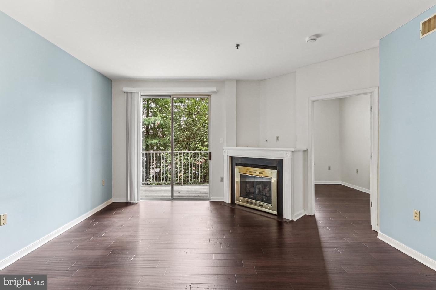 1641 INTERNATIONAL DR #207, MCLEAN, Virginia 22102, 2 Bedrooms Bedrooms, ,1 BathroomBathrooms,Residential,For sale,1641 INTERNATIONAL DR #207,VAFX2260396 MLS # VAFX2260396