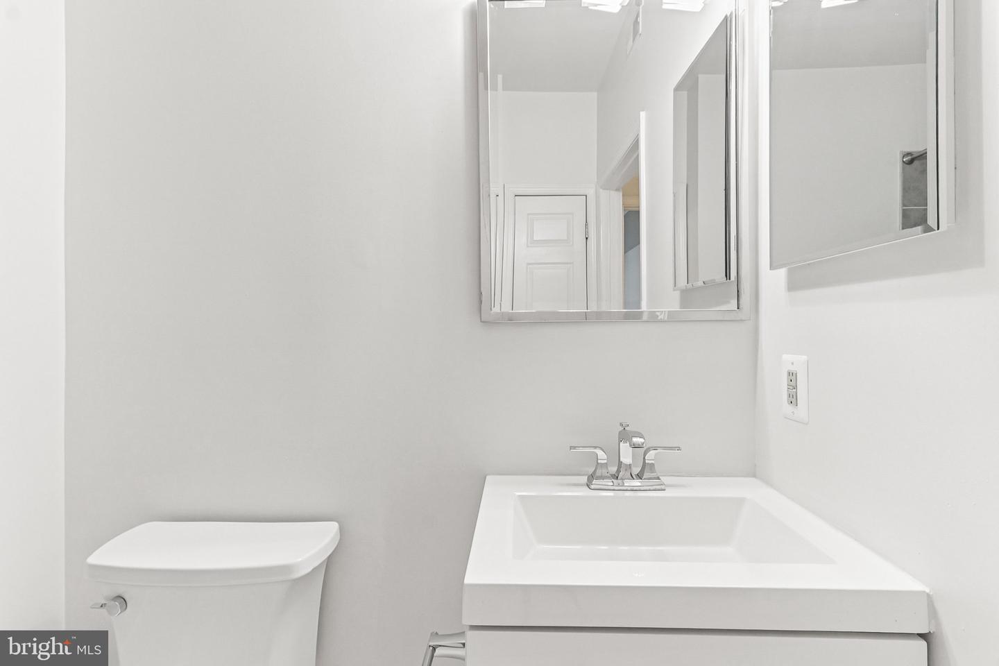 1641 INTERNATIONAL DR #207, MCLEAN, Virginia 22102, 2 Bedrooms Bedrooms, ,1 BathroomBathrooms,Residential,For sale,1641 INTERNATIONAL DR #207,VAFX2260396 MLS # VAFX2260396