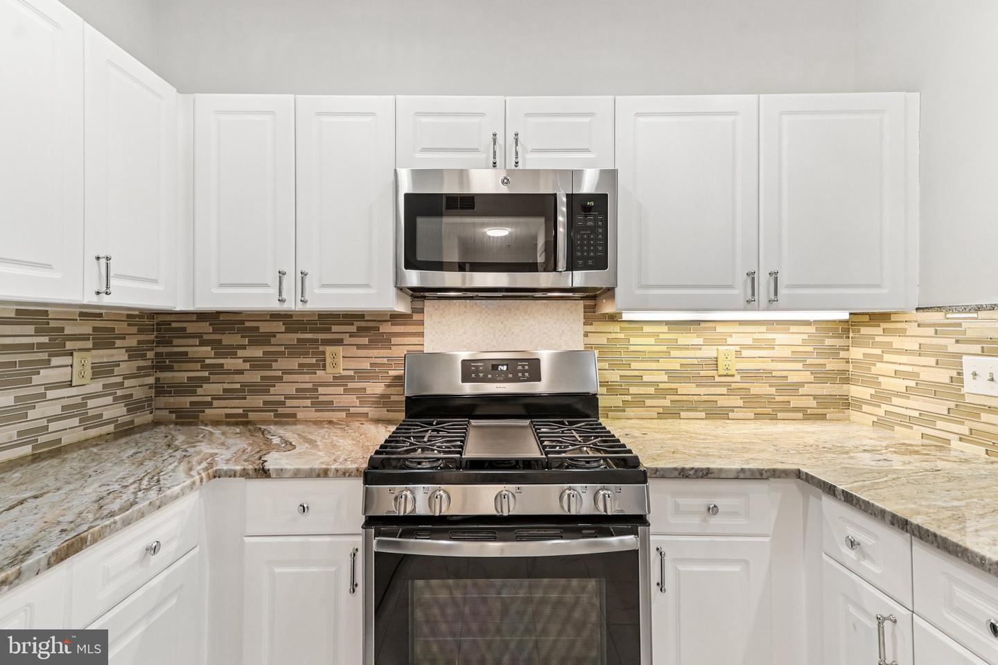 1641 INTERNATIONAL DR #207, MCLEAN, Virginia 22102, 2 Bedrooms Bedrooms, ,1 BathroomBathrooms,Residential,For sale,1641 INTERNATIONAL DR #207,VAFX2260396 MLS # VAFX2260396