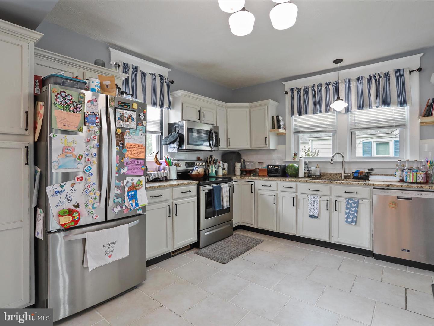 141 N FUNK ST, STRASBURG, Virginia 22657, 4 Bedrooms Bedrooms, ,1 BathroomBathrooms,Residential,For sale,141 N FUNK ST,VASH2012200 MLS # VASH2012200