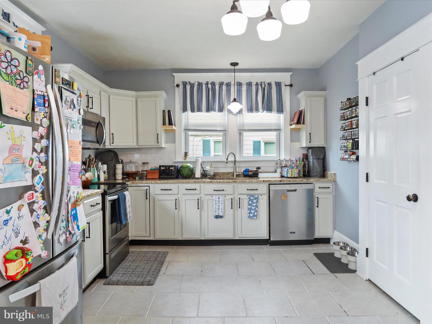 141 N FUNK ST, STRASBURG, Virginia 22657, 4 Bedrooms Bedrooms, ,1 BathroomBathrooms,Residential,For sale,141 N FUNK ST,VASH2012200 MLS # VASH2012200