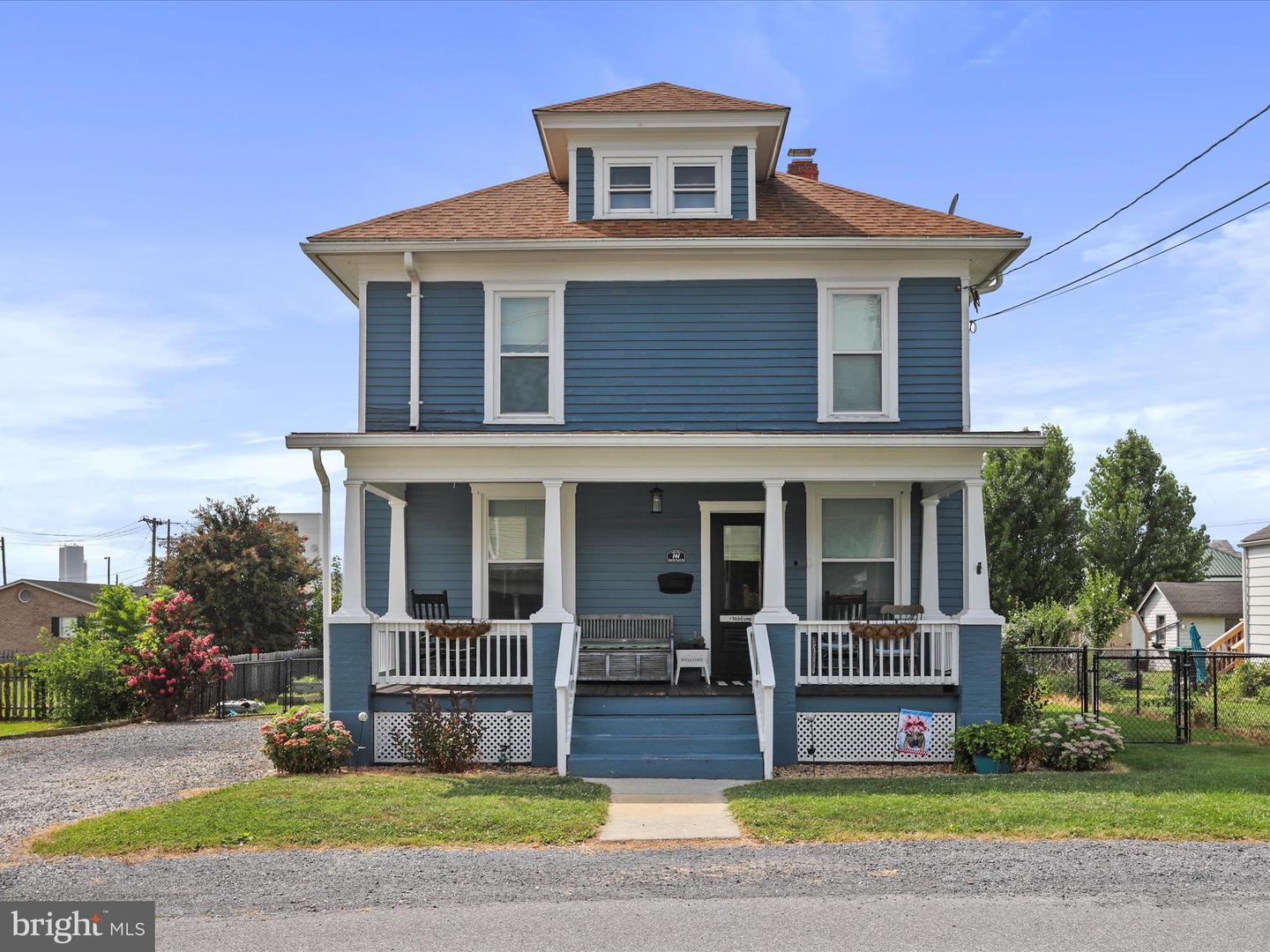 141 N FUNK ST, STRASBURG, Virginia 22657, 4 Bedrooms Bedrooms, ,1 BathroomBathrooms,Residential,For sale,141 N FUNK ST,VASH2012200 MLS # VASH2012200