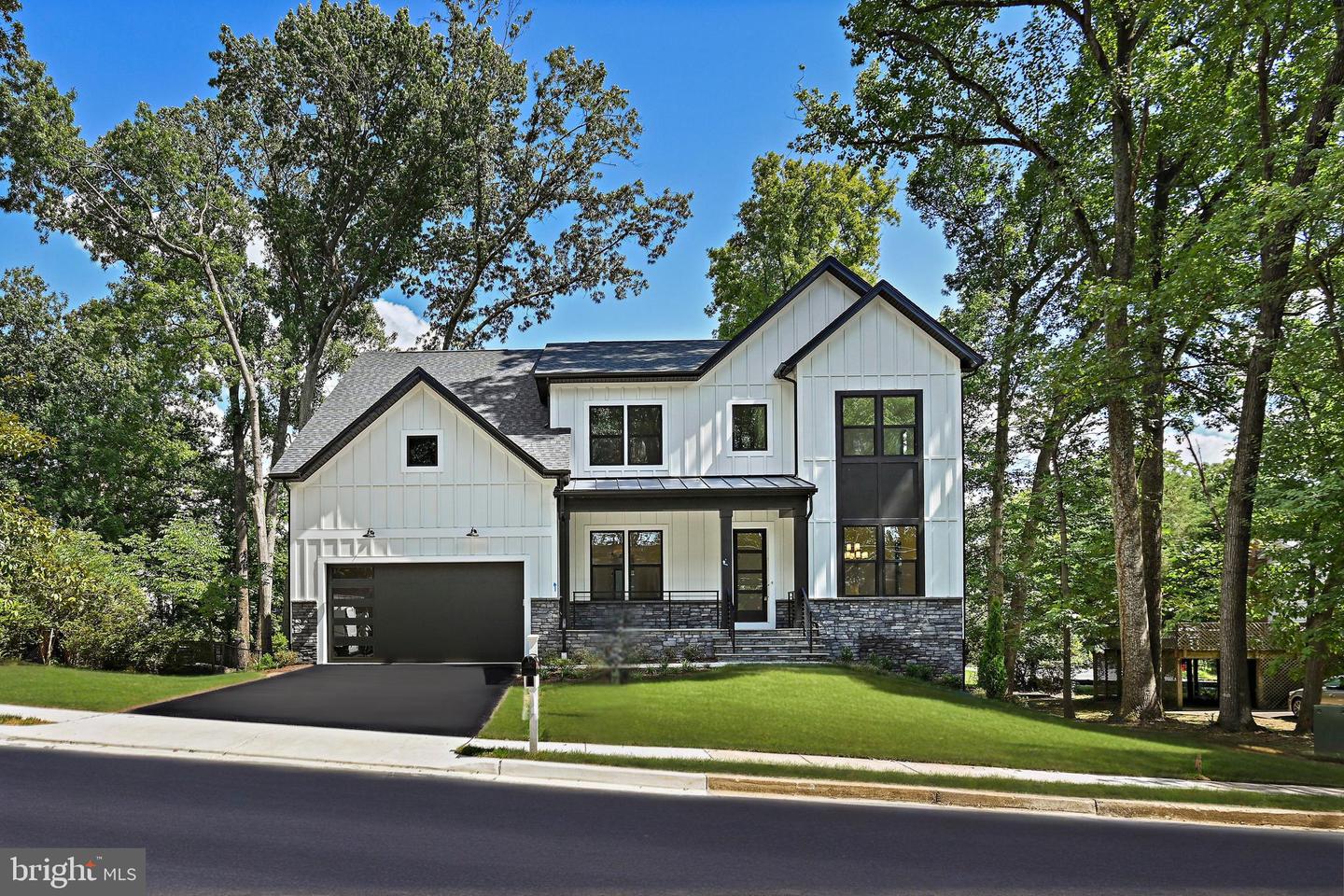 1913 STORM DR, FALLS CHURCH, Virginia 22043, 4 Bedrooms Bedrooms, ,4 BathroomsBathrooms,Residential,For sale,1913 STORM DR,VAFX2260600 MLS # VAFX2260600