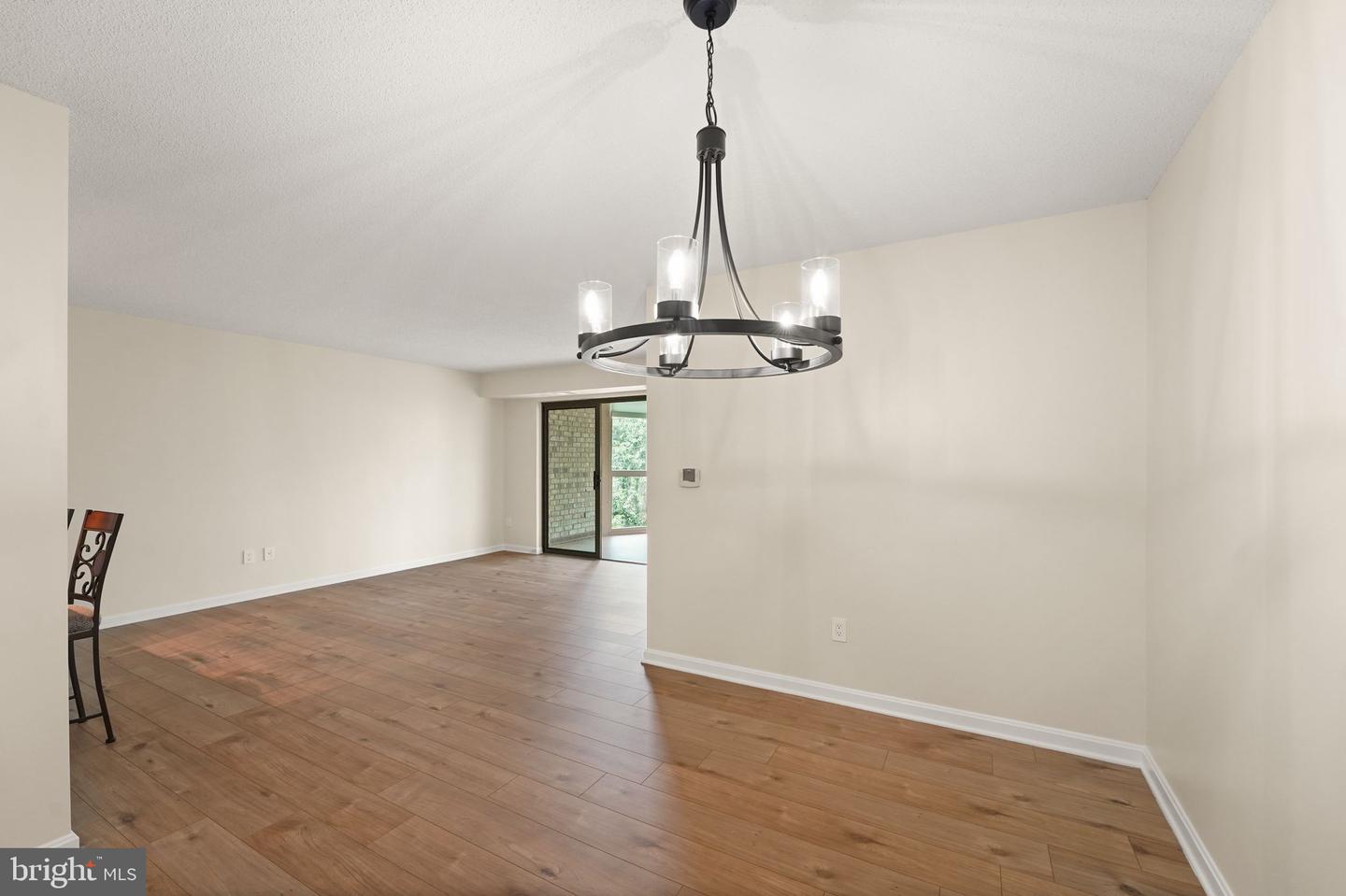 19385 CYPRESS RIDGE TER #522, LEESBURG, Virginia 20176, 2 Bedrooms Bedrooms, ,2 BathroomsBathrooms,Residential,For sale,19385 CYPRESS RIDGE TER #522,VALO2104358 MLS # VALO2104358