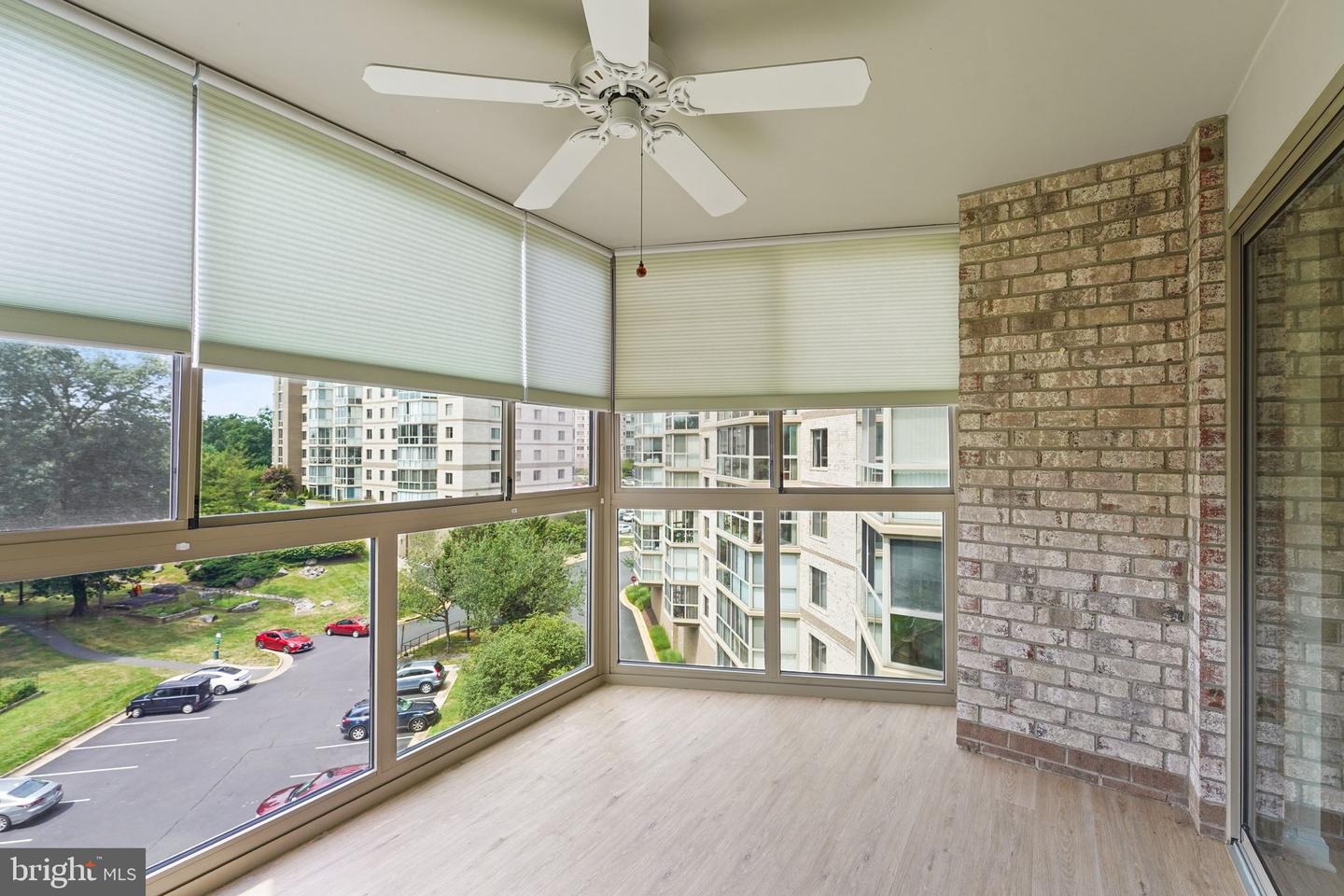 19385 CYPRESS RIDGE TER #522, LEESBURG, Virginia 20176, 2 Bedrooms Bedrooms, ,2 BathroomsBathrooms,Residential,For sale,19385 CYPRESS RIDGE TER #522,VALO2104358 MLS # VALO2104358