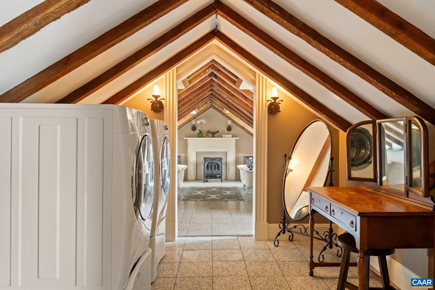 325B FACTORY OUTLET DR, MAX MEADOWS, Virginia 24360, 5 Bedrooms Bedrooms, ,3 BathroomsBathrooms,Residential,For sale,325B FACTORY OUTLET DR,667720 MLS # 667720