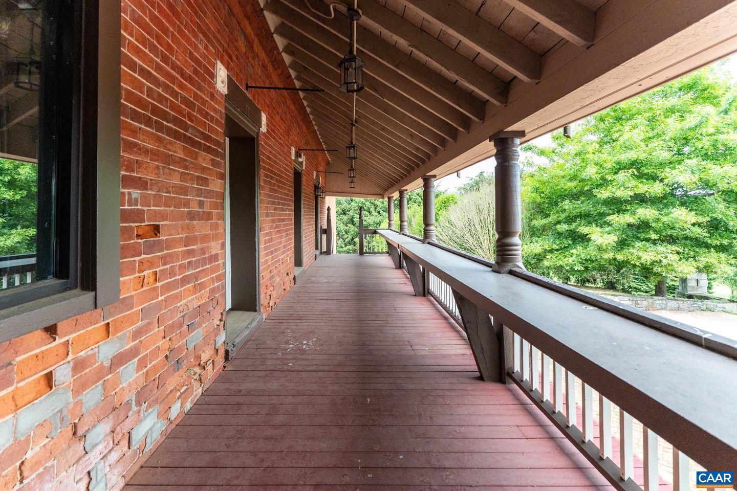 325B FACTORY OUTLET DR, MAX MEADOWS, Virginia 24360, 5 Bedrooms Bedrooms, ,3 BathroomsBathrooms,Residential,For sale,325B FACTORY OUTLET DR,667720 MLS # 667720