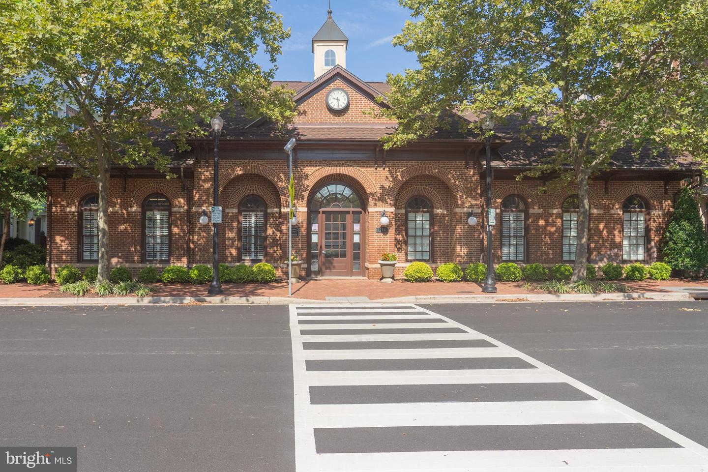 1855 POTOMAC GREENS DR, ALEXANDRIA, Virginia 22314, 3 Bedrooms Bedrooms, ,2 BathroomsBathrooms,Residential,For sale,1855 POTOMAC GREENS DR,VAAX2048484 MLS # VAAX2048484