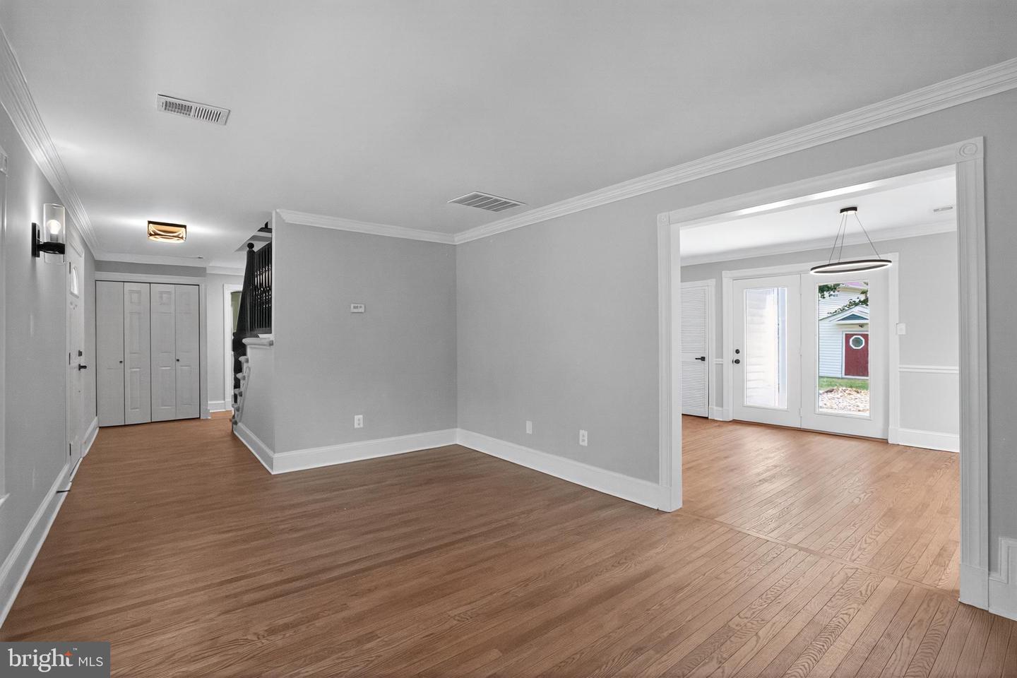 310 MISSOURI AVE, HERNDON, Virginia 20170, 4 Bedrooms Bedrooms, ,2 BathroomsBathrooms,Residential,For sale,310 MISSOURI AVE,VAFX2260686 MLS # VAFX2260686