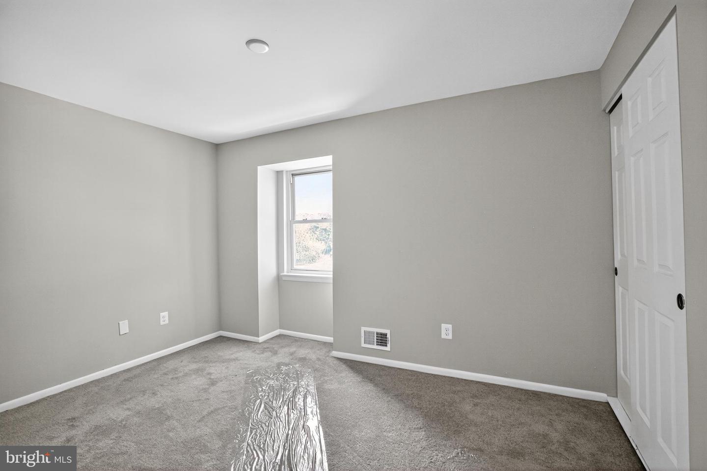 310 MISSOURI AVE, HERNDON, Virginia 20170, 4 Bedrooms Bedrooms, ,2 BathroomsBathrooms,Residential,For sale,310 MISSOURI AVE,VAFX2260686 MLS # VAFX2260686