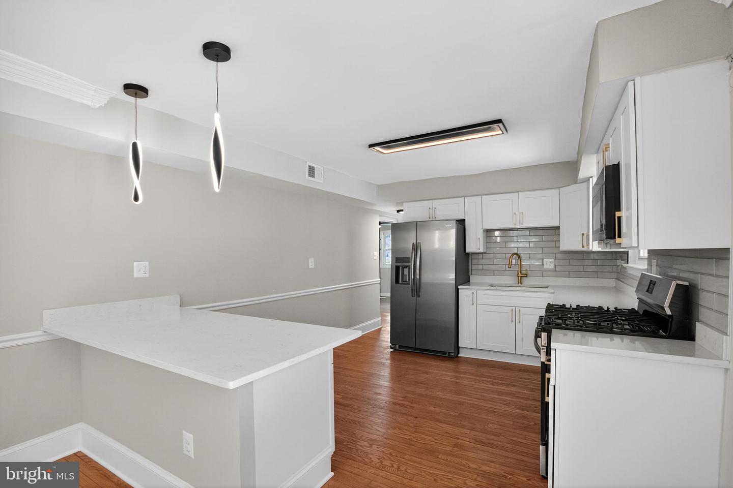 310 MISSOURI AVE, HERNDON, Virginia 20170, 4 Bedrooms Bedrooms, ,2 BathroomsBathrooms,Residential,For sale,310 MISSOURI AVE,VAFX2260686 MLS # VAFX2260686