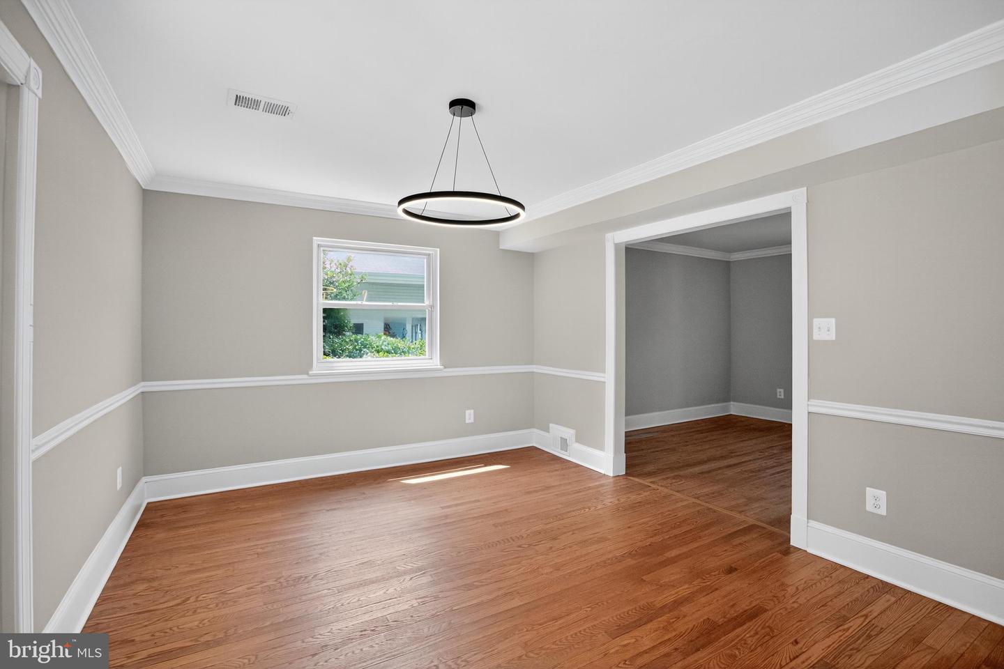 310 MISSOURI AVE, HERNDON, Virginia 20170, 4 Bedrooms Bedrooms, ,2 BathroomsBathrooms,Residential,For sale,310 MISSOURI AVE,VAFX2260686 MLS # VAFX2260686