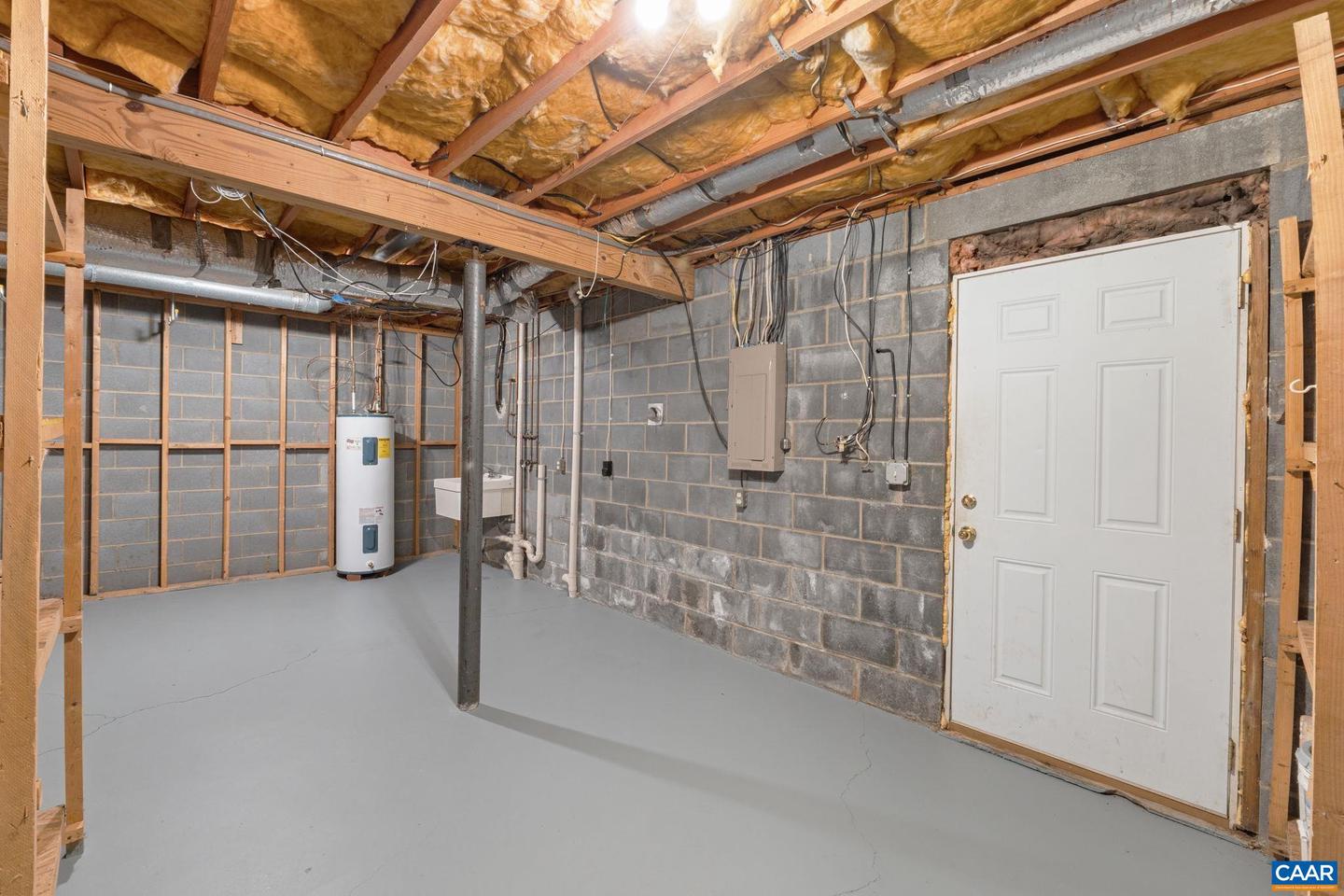 2752 HYDRAULIC RD, CHARLOTTESVILLE, Virginia 22901, 3 Bedrooms Bedrooms, ,2 BathroomsBathrooms,Residential,For sale,2752 HYDRAULIC RD,667732 MLS # 667732