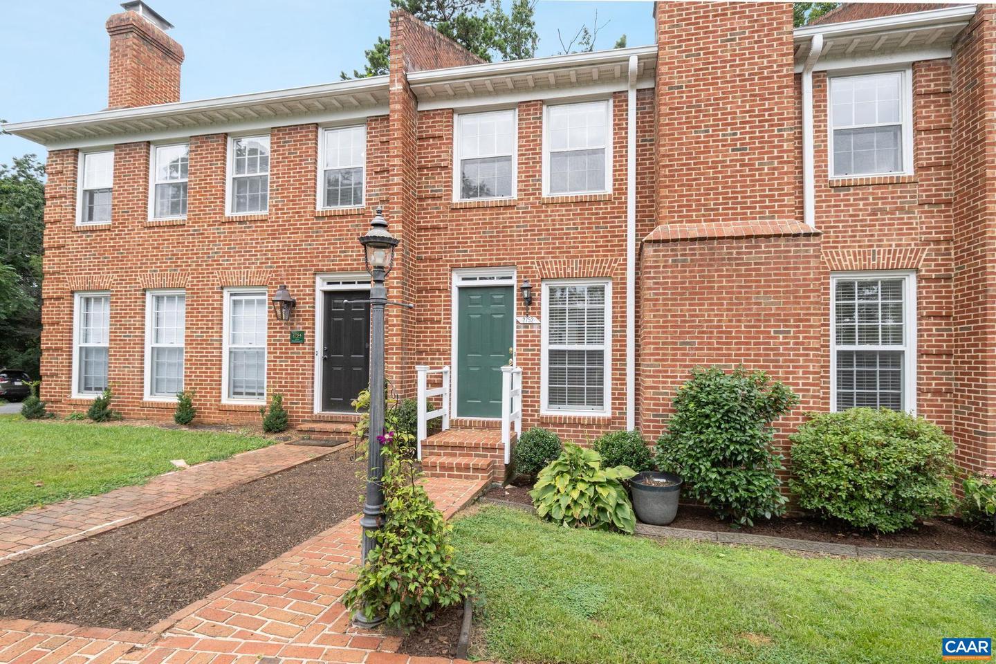 2752 HYDRAULIC RD, CHARLOTTESVILLE, Virginia 22901, 3 Bedrooms Bedrooms, ,2 BathroomsBathrooms,Residential,For sale,2752 HYDRAULIC RD,667732 MLS # 667732