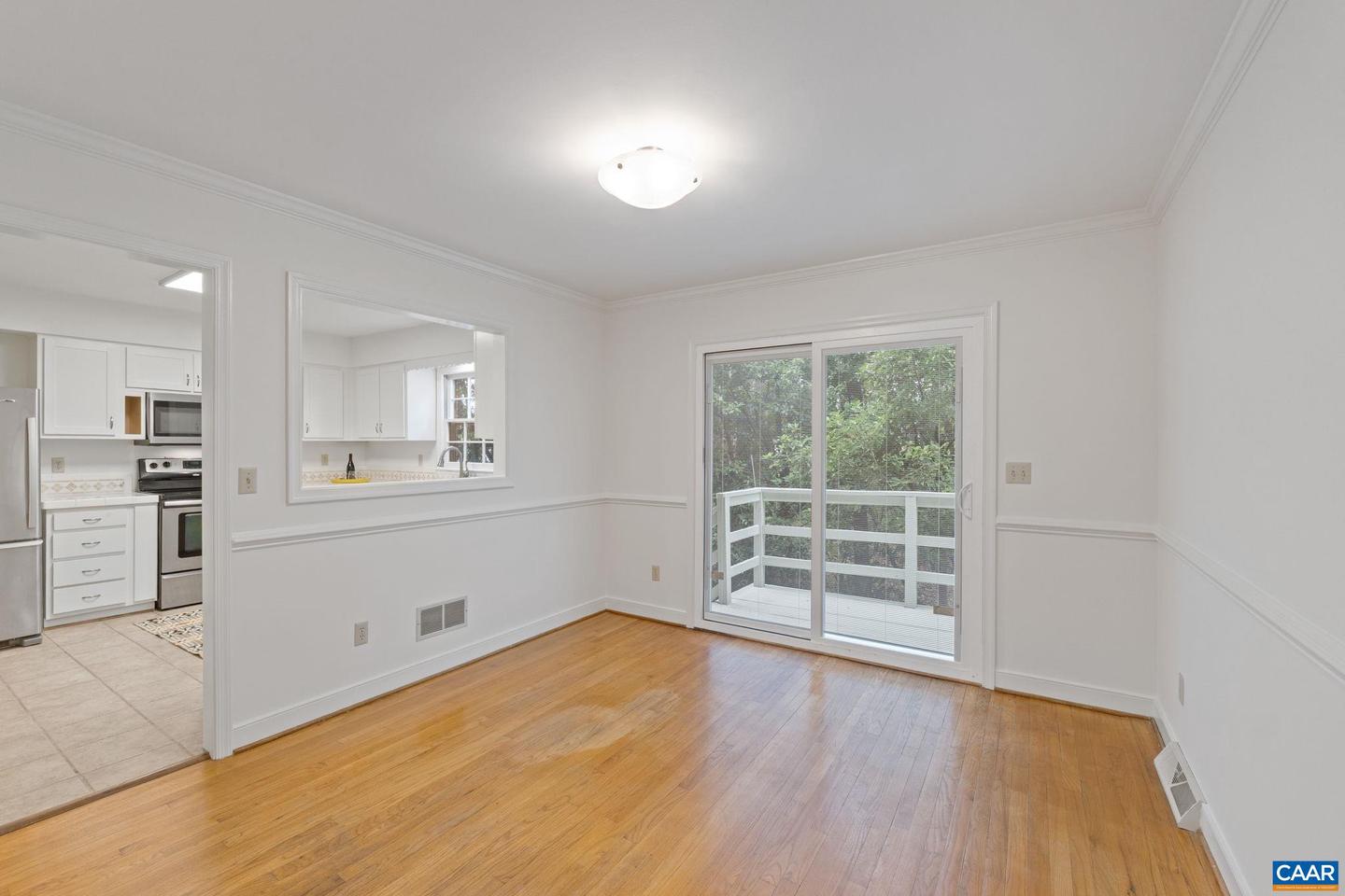 2752 HYDRAULIC RD, CHARLOTTESVILLE, Virginia 22901, 3 Bedrooms Bedrooms, ,2 BathroomsBathrooms,Residential,For sale,2752 HYDRAULIC RD,667732 MLS # 667732