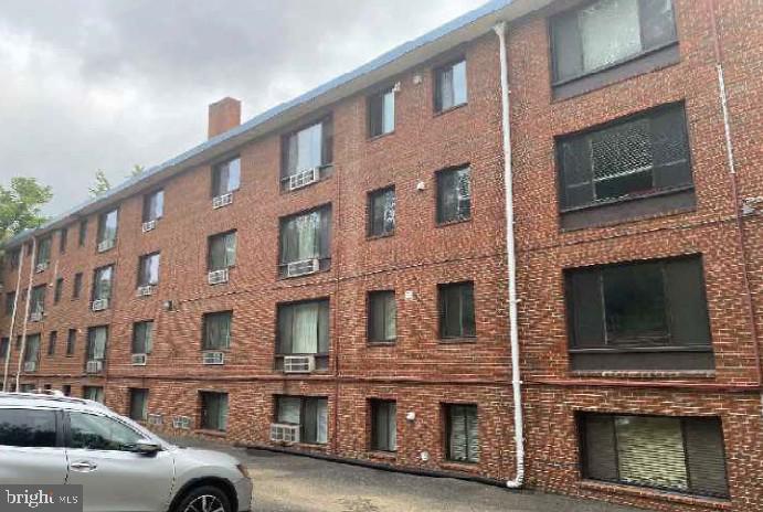 1907 GOOD HOPE RD SE #207, WASHINGTON, District Of Columbia 20020, 1 Bedroom Bedrooms, ,1 BathroomBathrooms,Residential,For sale,1907 GOOD HOPE RD SE #207,DCDC2214764 MLS # DCDC2214764