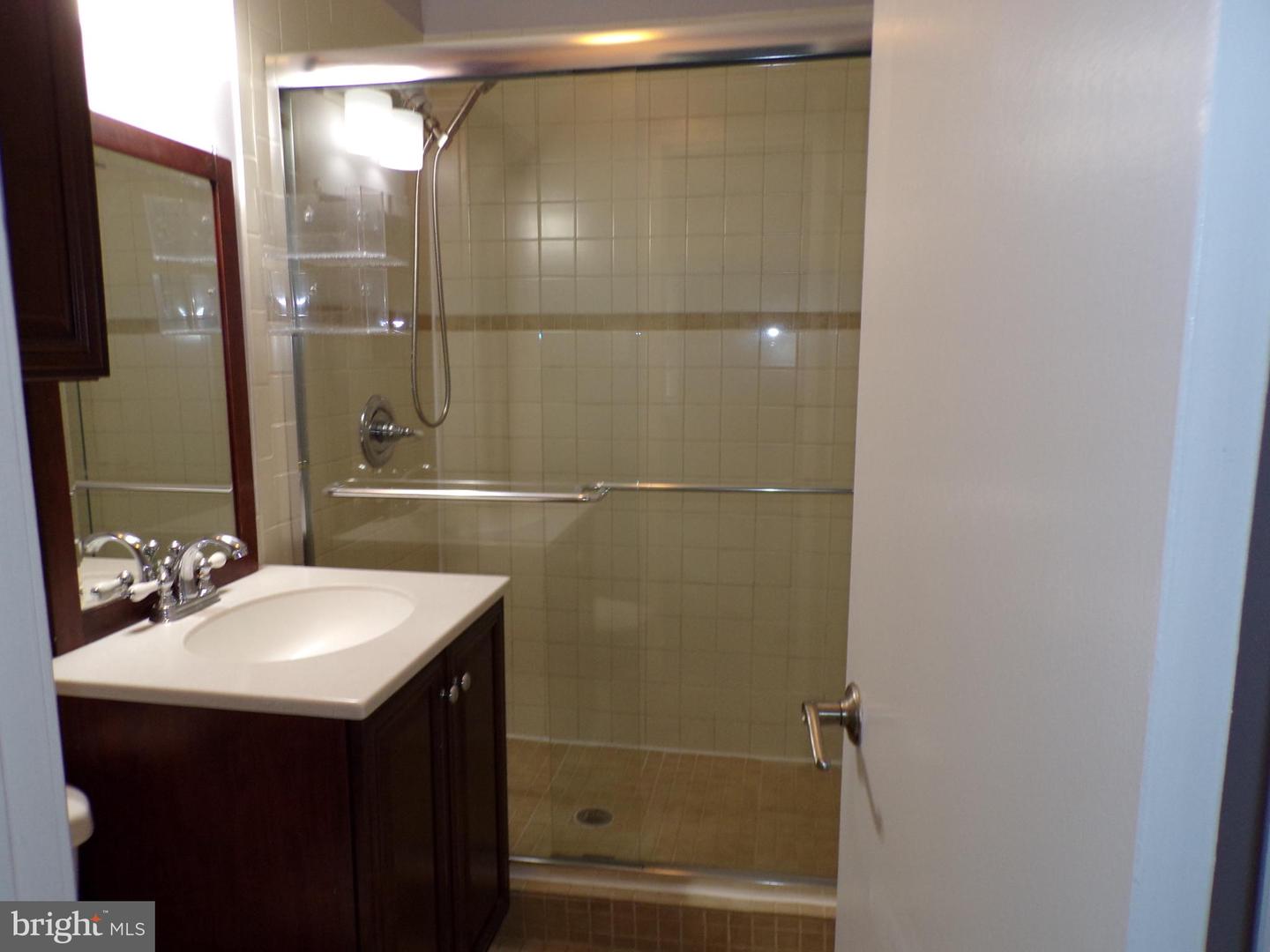 6447 GILDAR ST, ALEXANDRIA, Virginia 22310, 3 Bedrooms Bedrooms, ,2 BathroomsBathrooms,Residential,For sale,6447 GILDAR ST,VAFX2260720 MLS # VAFX2260720