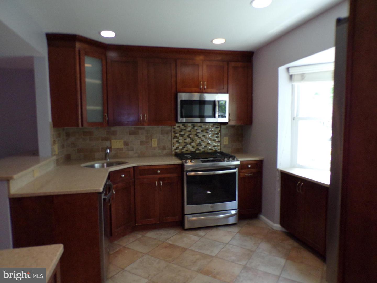 6447 GILDAR ST, ALEXANDRIA, Virginia 22310, 3 Bedrooms Bedrooms, ,2 BathroomsBathrooms,Residential,For sale,6447 GILDAR ST,VAFX2260720 MLS # VAFX2260720