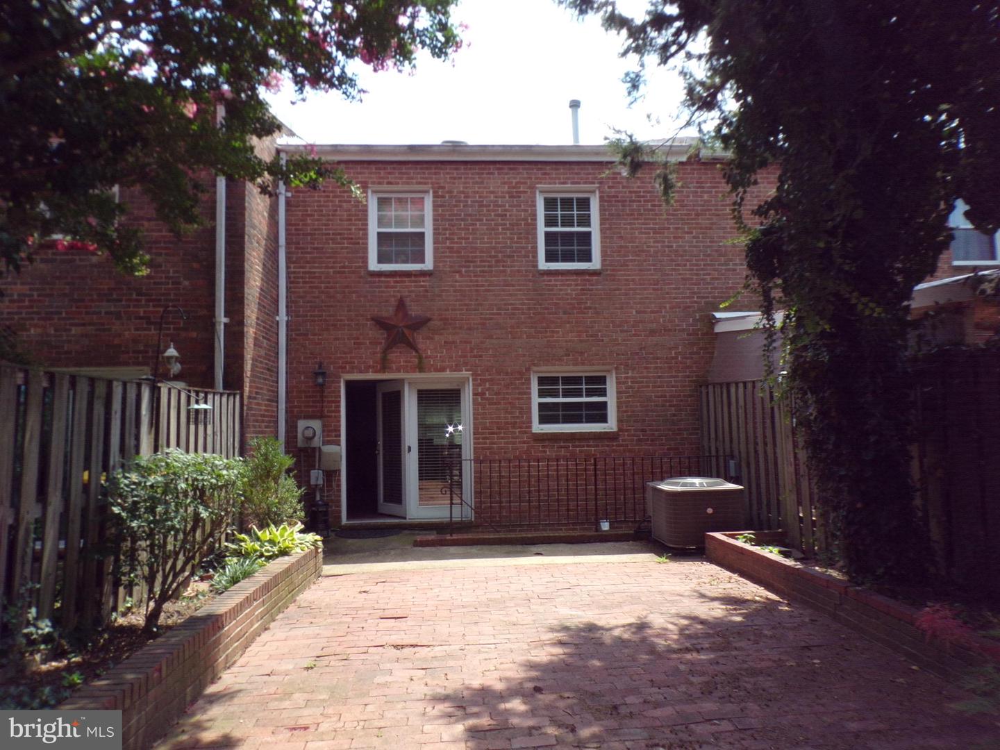 6447 GILDAR ST, ALEXANDRIA, Virginia 22310, 3 Bedrooms Bedrooms, ,2 BathroomsBathrooms,Residential,For sale,6447 GILDAR ST,VAFX2260720 MLS # VAFX2260720