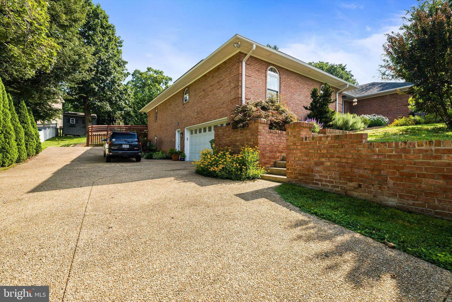 3106 FLINT AVE, ROCKINGHAM, Virginia 22801, ,Residential,For sale,3106 FLINT AVE,VARO2002488 MLS # VARO2002488
