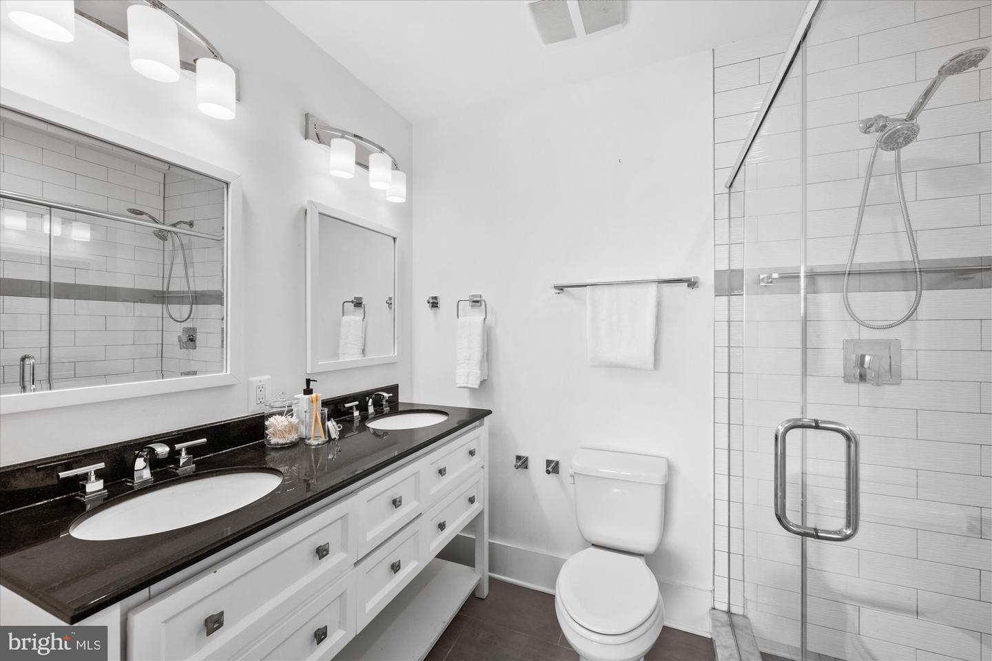 1451 GIRARD ST NW #5, WASHINGTON, District Of Columbia 20009, 2 Bedrooms Bedrooms, ,2 BathroomsBathrooms,Residential,For sale,1451 GIRARD ST NW #5,DCDC2214706 MLS # DCDC2214706