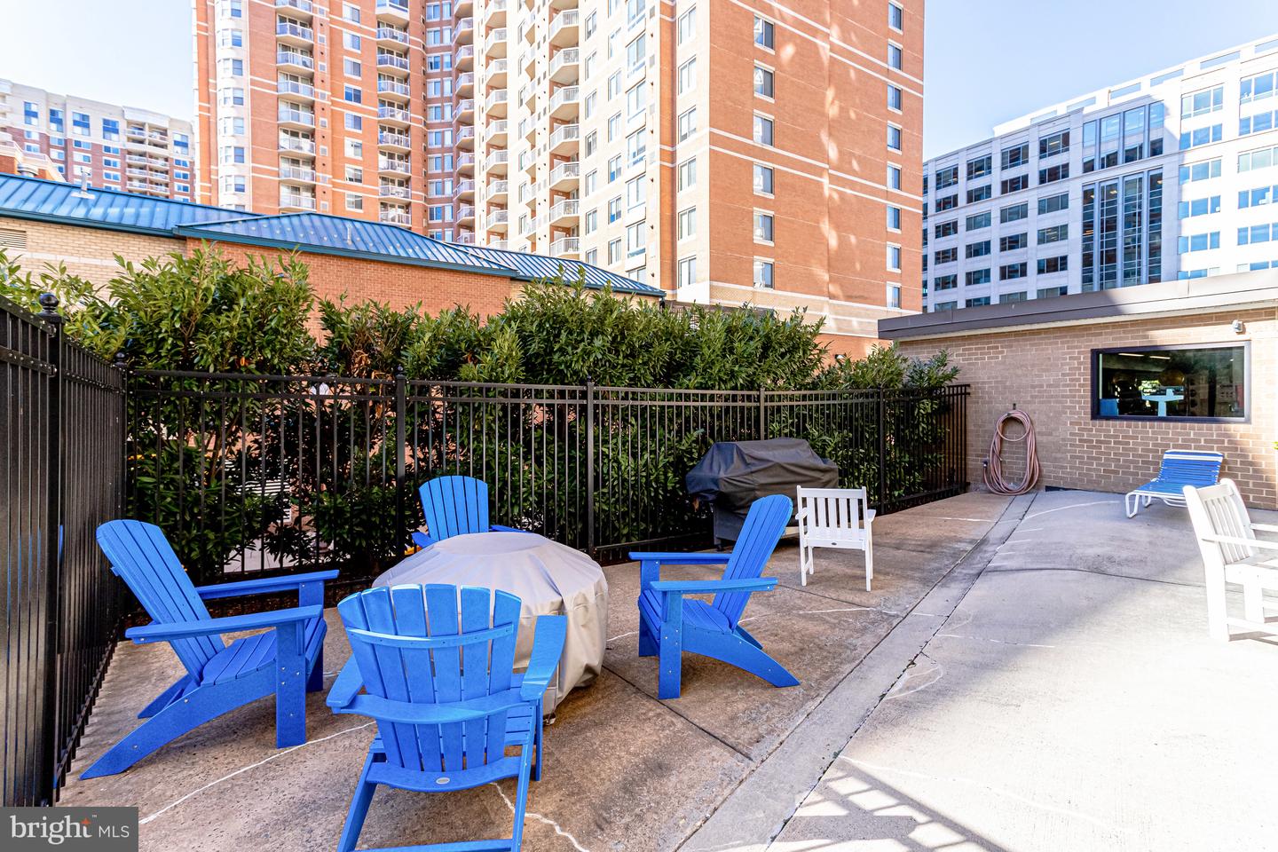 3800 FAIRFAX DR #1411, ARLINGTON, Virginia 22203, 2 Bedrooms Bedrooms, ,2 BathroomsBathrooms,Residential,For sale,3800 FAIRFAX DR #1411,VAAR2060538 MLS # VAAR2060538
