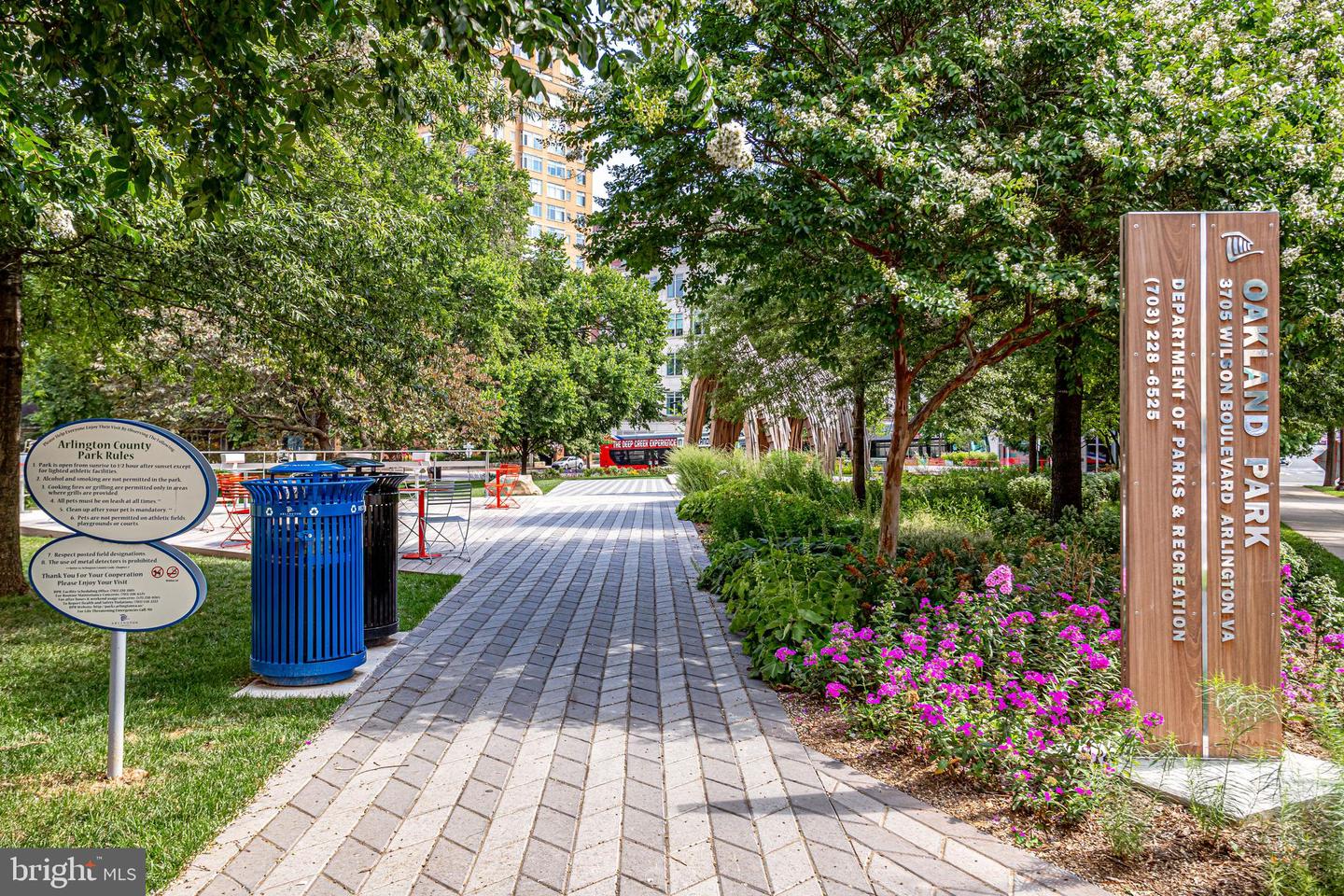 3800 FAIRFAX DR #1411, ARLINGTON, Virginia 22203, 2 Bedrooms Bedrooms, ,2 BathroomsBathrooms,Residential,For sale,3800 FAIRFAX DR #1411,VAAR2060538 MLS # VAAR2060538
