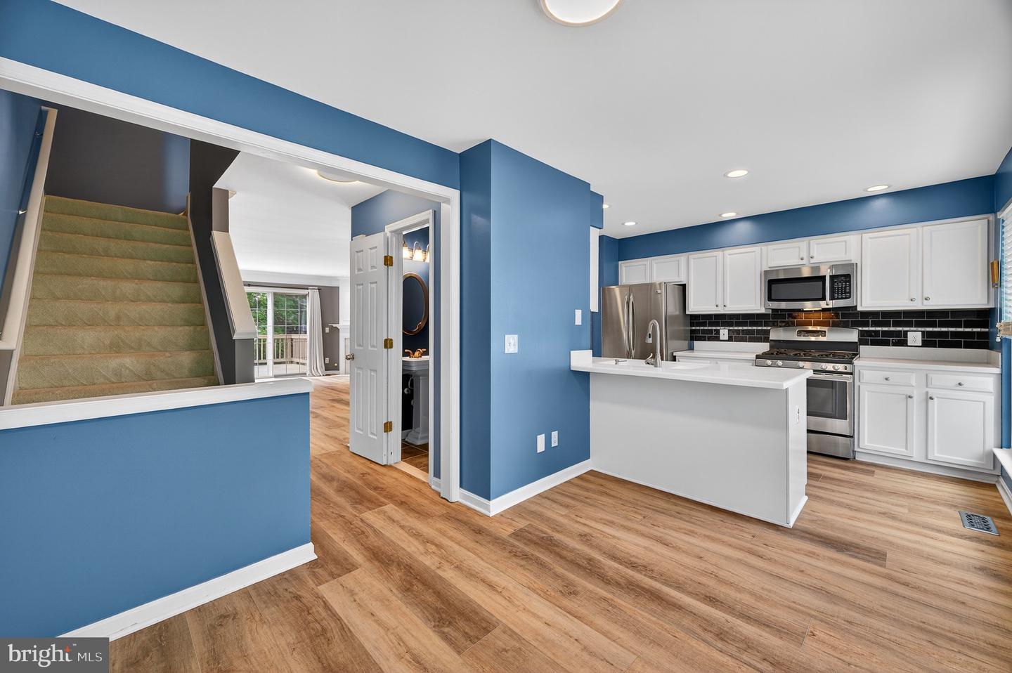 341 BARNFIELD SQ NE, LEESBURG, Virginia 20176, 3 Bedrooms Bedrooms, ,2 BathroomsBathrooms,Residential,For sale,341 BARNFIELD SQ NE,VALO2101818 MLS # VALO2101818