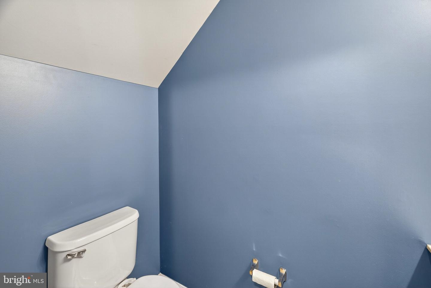 341 BARNFIELD SQ NE, LEESBURG, Virginia 20176, 3 Bedrooms Bedrooms, ,2 BathroomsBathrooms,Residential,For sale,341 BARNFIELD SQ NE,VALO2101818 MLS # VALO2101818
