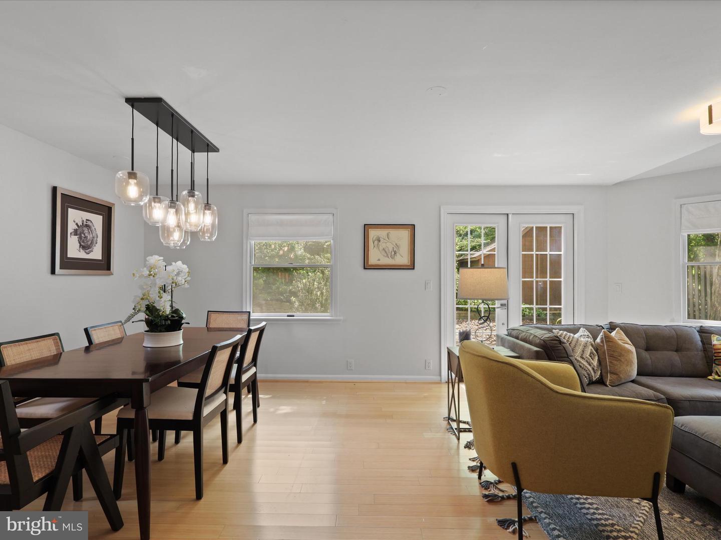 1453 N LONGFELLOW ST, ARLINGTON, Virginia 22205, 3 Bedrooms Bedrooms, ,2 BathroomsBathrooms,Residential,For sale,1453 N LONGFELLOW ST,VAAR2061306 MLS # VAAR2061306
