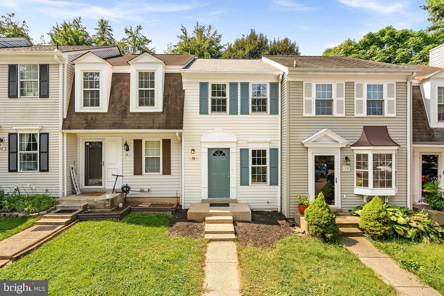 34 DORRELL CT, STERLING, Virginia 20165, 2 Bedrooms Bedrooms, ,1 BathroomBathrooms,Residential,For sale,34 DORRELL CT,VALO2103492 MLS # VALO2103492