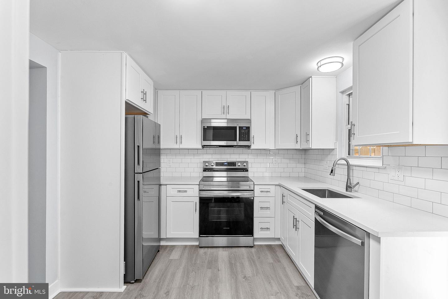 34 DORRELL CT, STERLING, Virginia 20165, 2 Bedrooms Bedrooms, ,1 BathroomBathrooms,Residential,For sale,34 DORRELL CT,VALO2103492 MLS # VALO2103492