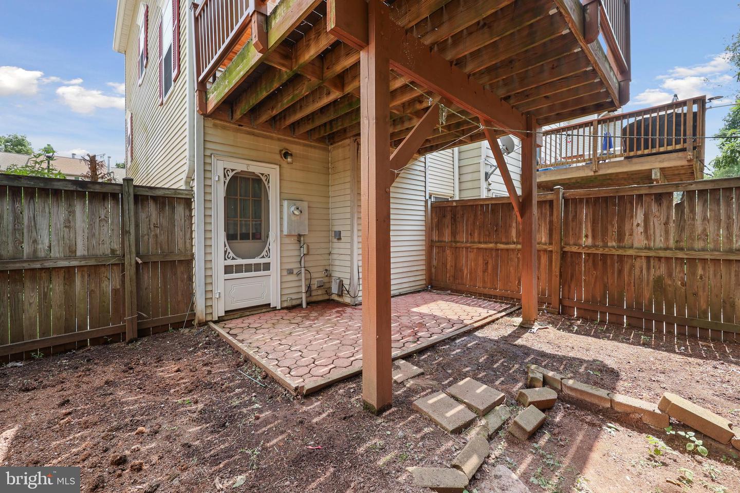 4180 PLEASANT MEADOW CT #104A, CHANTILLY, Virginia 20151, 2 Bedrooms Bedrooms, 9 Rooms Rooms,2 BathroomsBathrooms,Residential,For sale,4180 PLEASANT MEADOW CT #104A,VAFX2259116 MLS # VAFX2259116