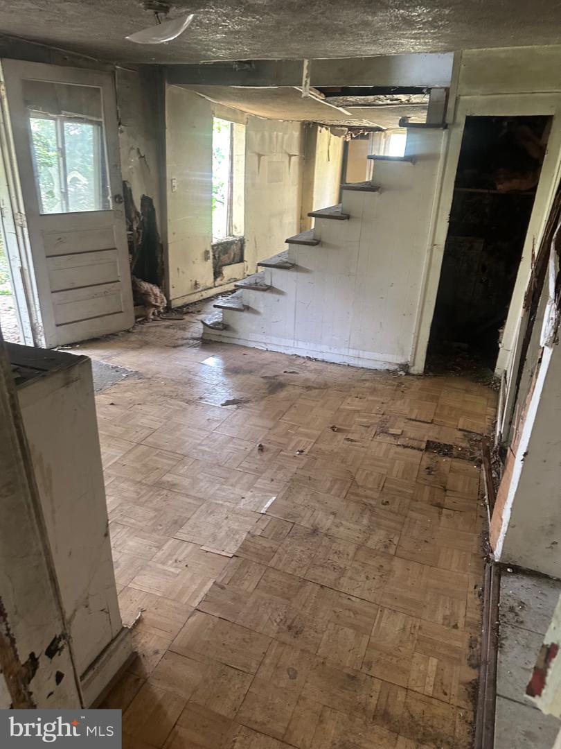 750 W MAIN ST, LURAY, Virginia 22835, 4 Bedrooms Bedrooms, 7 Rooms Rooms,1 BathroomBathrooms,Residential,For sale,750 W MAIN ST,VAPA2005228 MLS # VAPA2005228