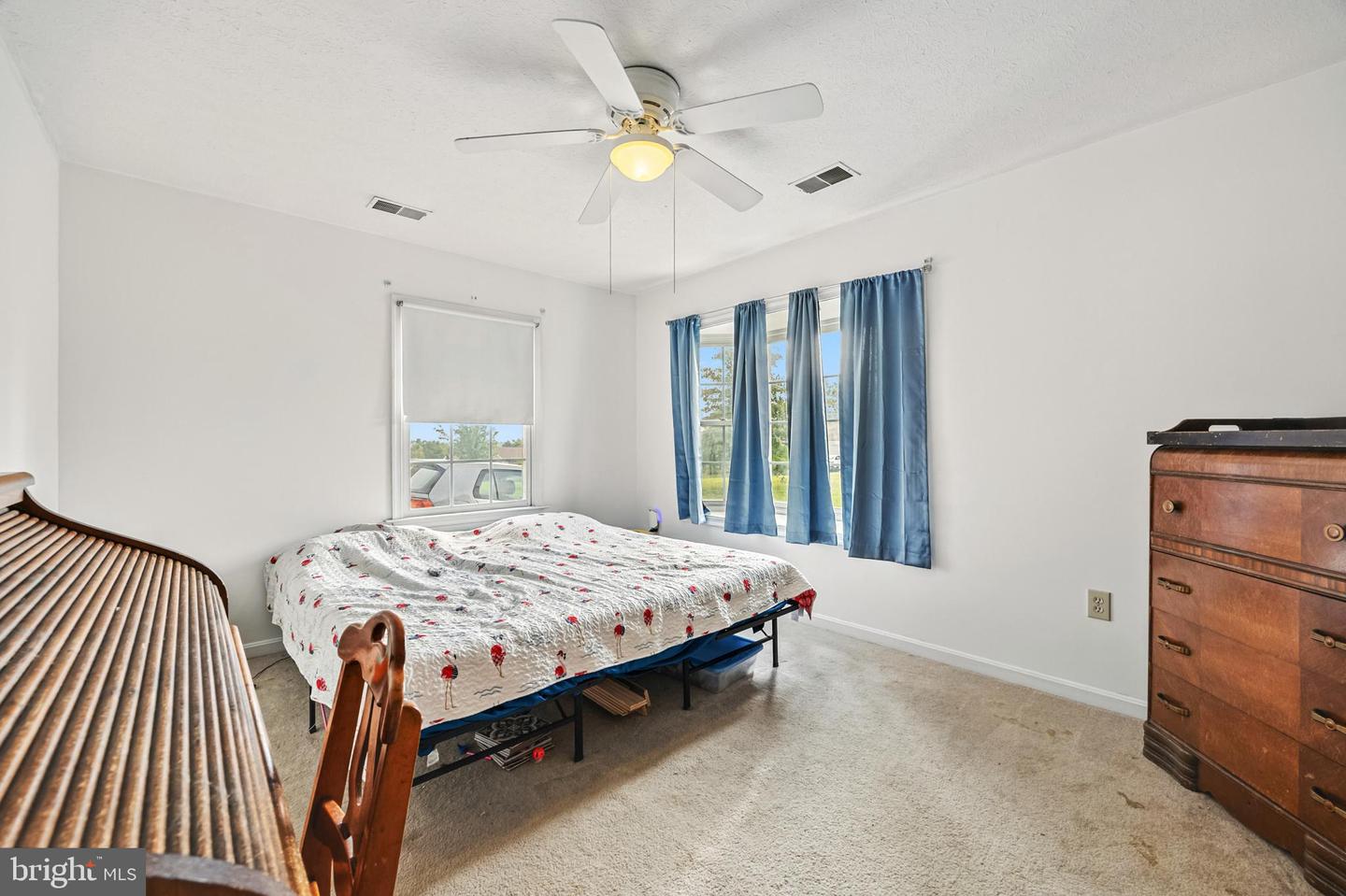 15-B1 DEAKEN CIR, STRASBURG, Virginia 22657, 2 Bedrooms Bedrooms, 8 Rooms Rooms,2 BathroomsBathrooms,Residential,For sale,15-B1 DEAKEN CIR,VASH2012182 MLS # VASH2012182