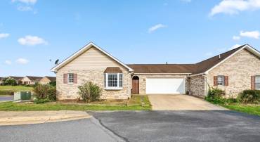15-B1 DEAKEN CIR, STRASBURG, Virginia 22657, 2 Bedrooms Bedrooms, 8 Rooms Rooms,2 BathroomsBathrooms,Residential,For sale,15-B1 DEAKEN CIR,VASH2012182 MLS # VASH2012182