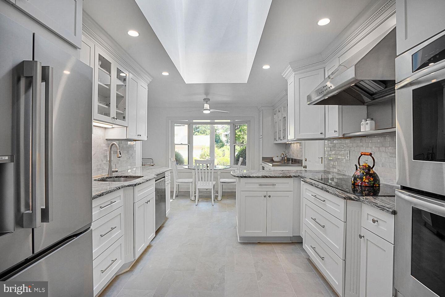 2615 E MEREDITH DR, VIENNA, Virginia 22181, 5 Bedrooms Bedrooms, ,3 BathroomsBathrooms,Residential,For sale,2615 E MEREDITH DR,VAFX2259358 MLS # VAFX2259358