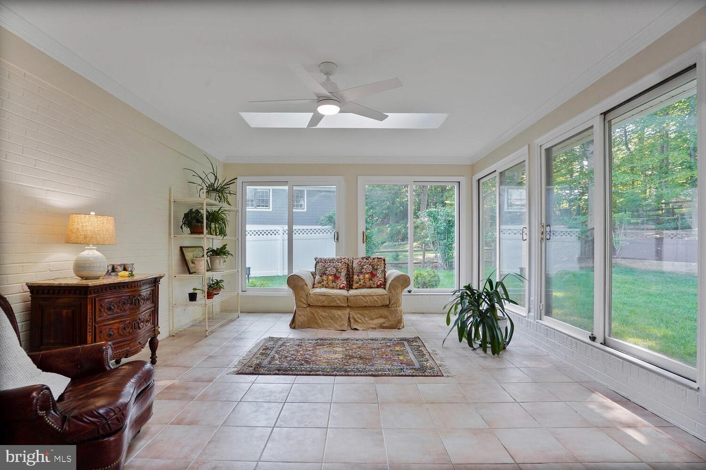 2615 E MEREDITH DR, VIENNA, Virginia 22181, 5 Bedrooms Bedrooms, ,3 BathroomsBathrooms,Residential,For sale,2615 E MEREDITH DR,VAFX2259358 MLS # VAFX2259358