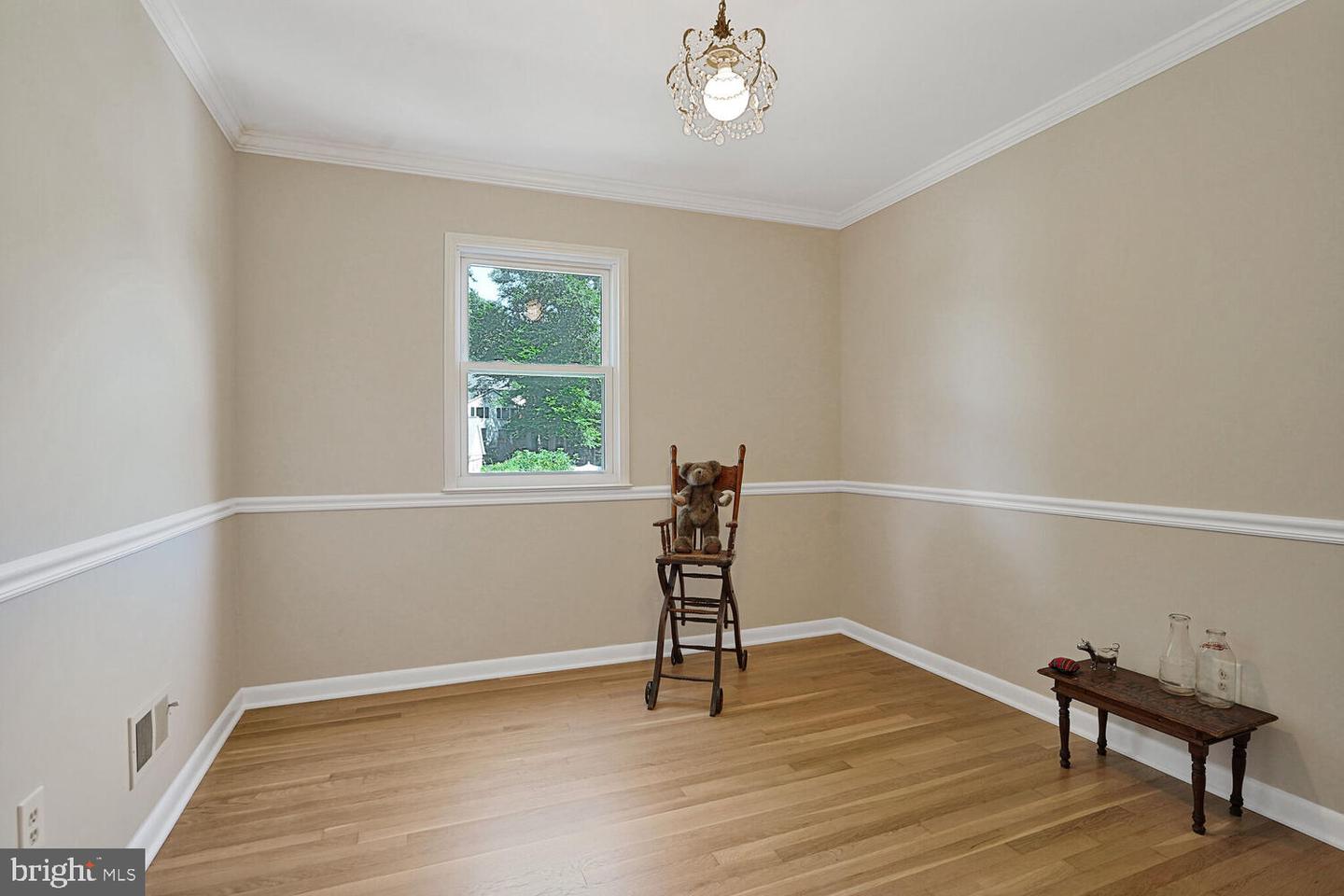 2615 E MEREDITH DR, VIENNA, Virginia 22181, 5 Bedrooms Bedrooms, ,3 BathroomsBathrooms,Residential,For sale,2615 E MEREDITH DR,VAFX2259358 MLS # VAFX2259358