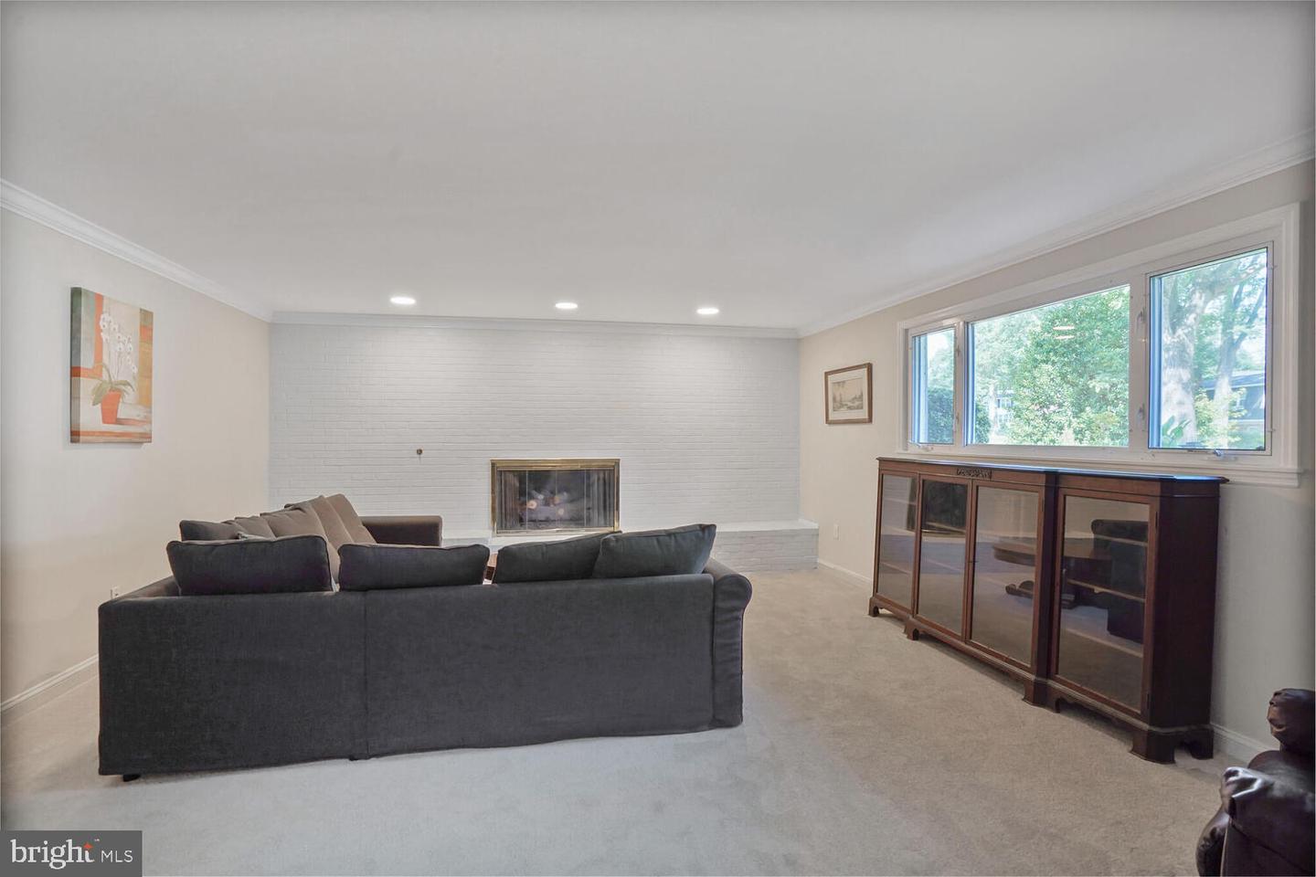 2615 E MEREDITH DR, VIENNA, Virginia 22181, 5 Bedrooms Bedrooms, ,3 BathroomsBathrooms,Residential,For sale,2615 E MEREDITH DR,VAFX2259358 MLS # VAFX2259358